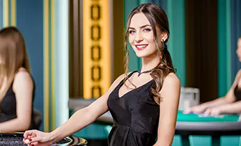 Sân bóng đá với quả bóng và khung thành